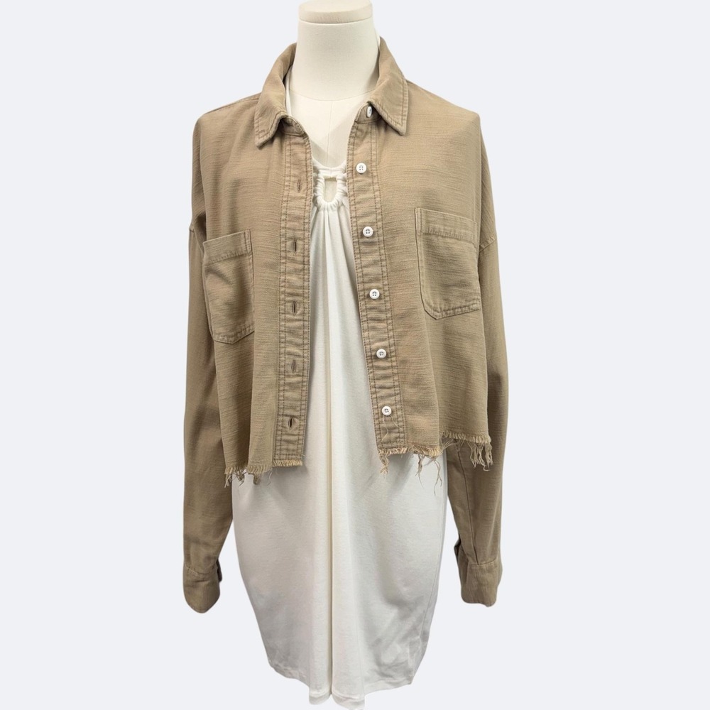 American Eagle Shirt Womens M Beige Cropped Button Up Long Sleeve Frayed Hem